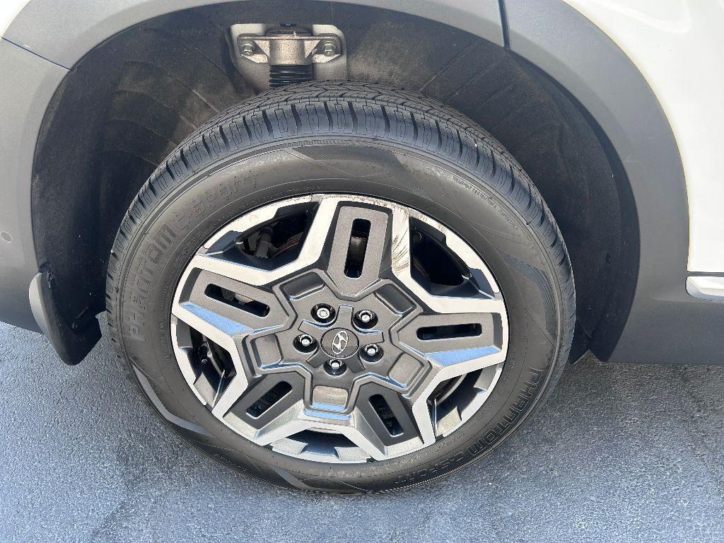 used 2022 Hyundai SANTA FE HEV car, priced at $22,950