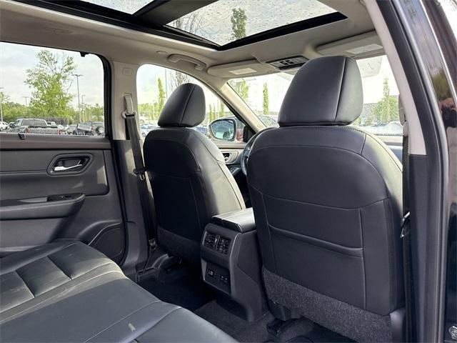used 2023 Nissan Rogue car, priced at $25,250