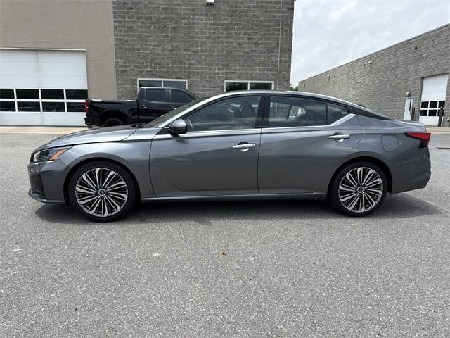 used 2023 Nissan Altima car, priced at $23,000