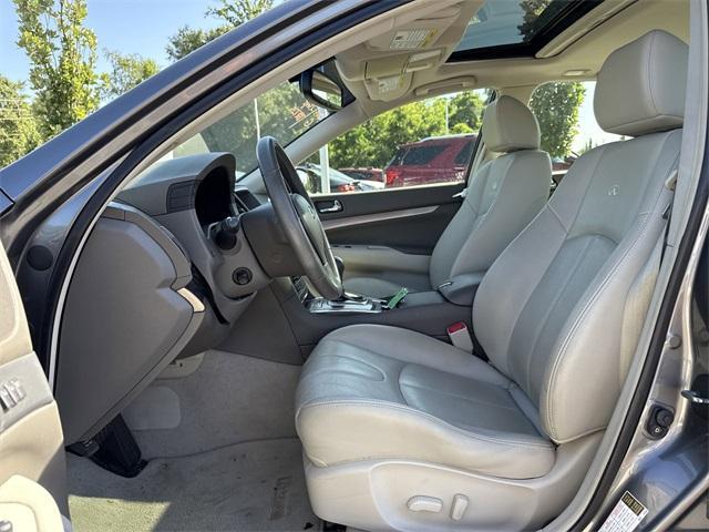 used 2013 INFINITI G37 car, priced at $13,000