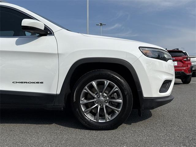 used 2020 Jeep Cherokee car, priced at $17,750