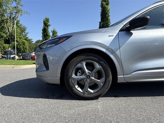used 2023 Ford Escape car, priced at $21,000
