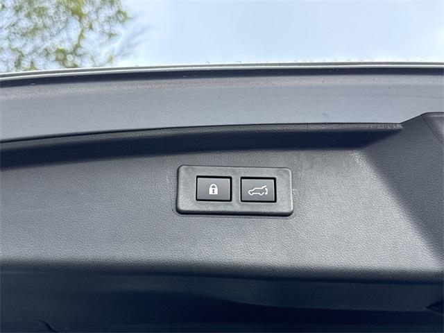 used 2025 Subaru Outback car, priced at $34,000