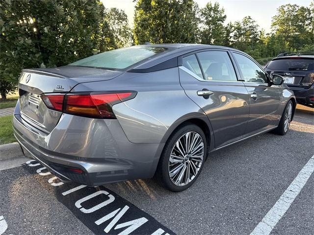 used 2023 Nissan Altima car, priced at $25,250