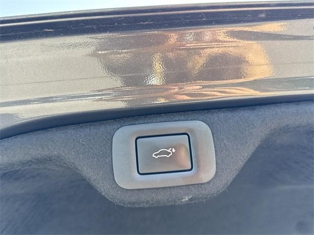 used 2025 Lexus ES 300h car, priced at $44,000