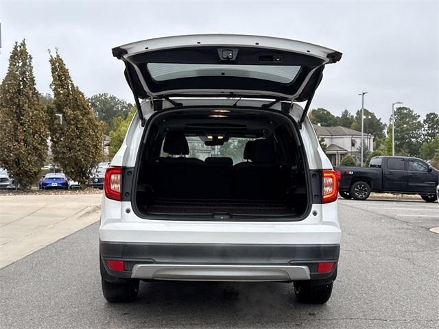 used 2022 Honda Pilot car, priced at $26,200