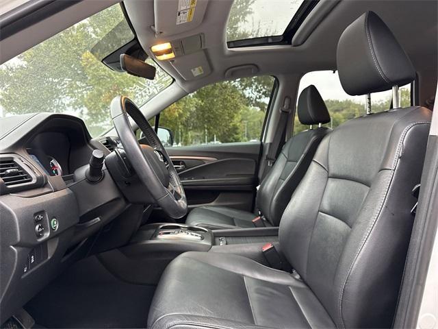 used 2022 Honda Pilot car, priced at $26,200