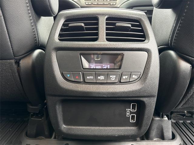 used 2022 Honda Pilot car, priced at $26,200