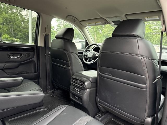 used 2023 Honda Pilot car, priced at $35,000