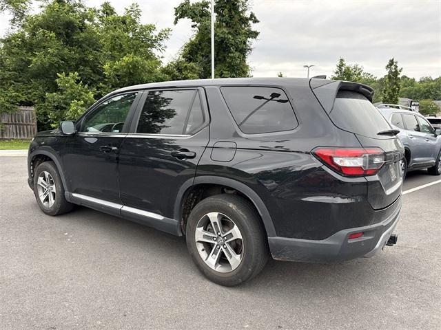 used 2023 Honda Pilot car, priced at $35,000