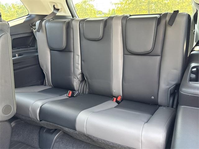 new 2025 Subaru Ascent car, priced at $43,376