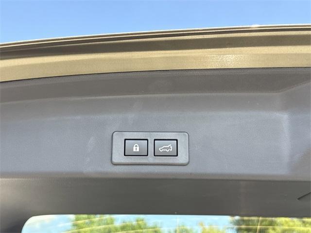 new 2025 Subaru Ascent car, priced at $43,376