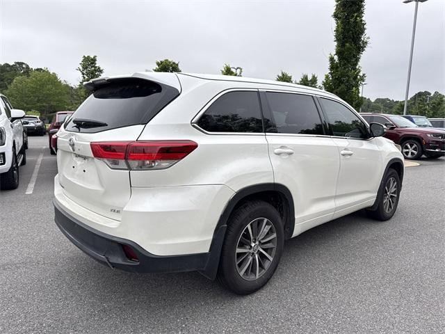 used 2018 Toyota Highlander car, priced at $26,650