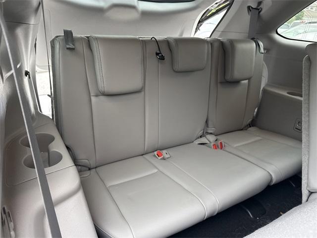 used 2018 Toyota Highlander car, priced at $26,650