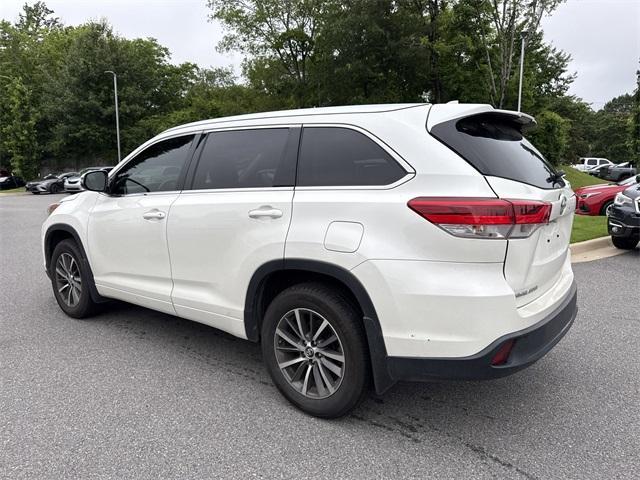 used 2018 Toyota Highlander car, priced at $26,650
