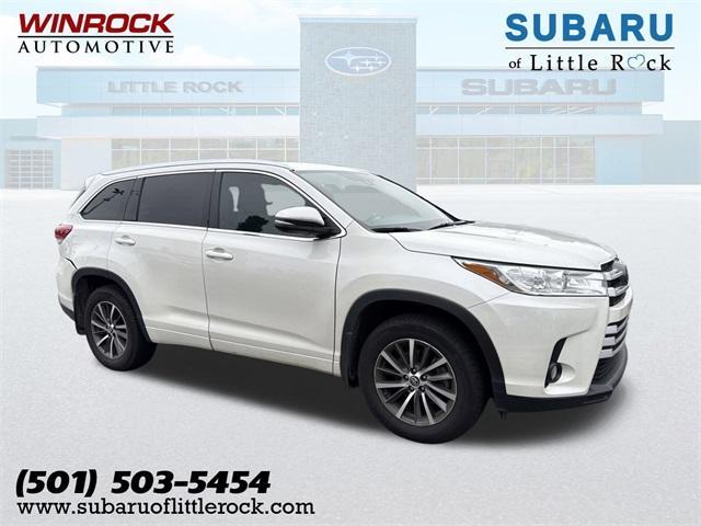 used 2018 Toyota Highlander car, priced at $26,500