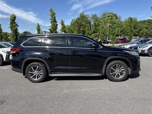 used 2017 Toyota Highlander car, priced at $24,250