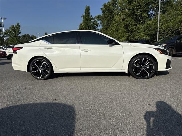 used 2023 Nissan Altima car, priced at $22,500