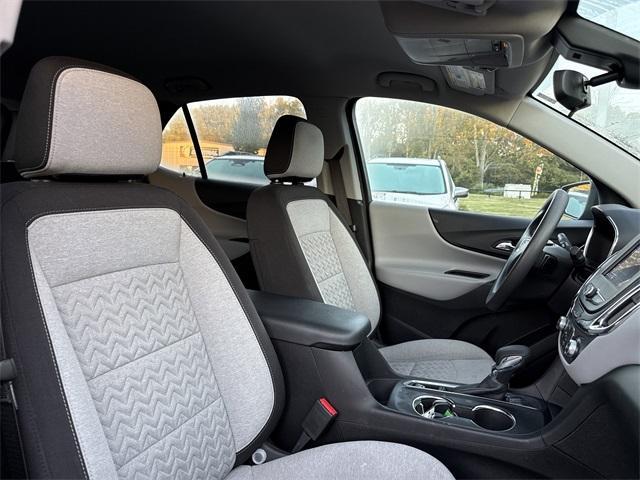 used 2022 Chevrolet Equinox car, priced at $18,000