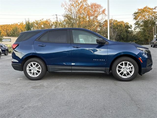 used 2022 Chevrolet Equinox car, priced at $18,000