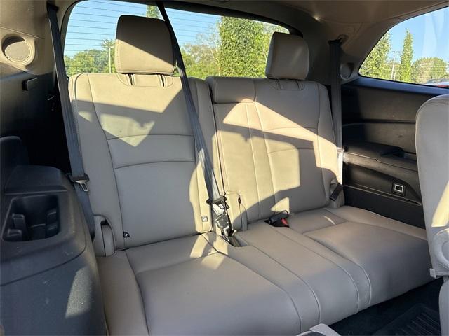 used 2022 Honda Pilot car, priced at $24,750