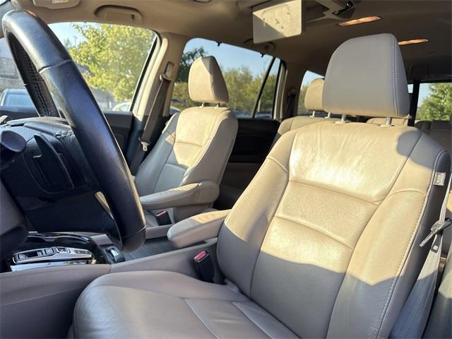 used 2022 Honda Pilot car, priced at $24,750