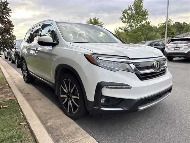 used 2022 Honda Pilot car, priced at $28,000
