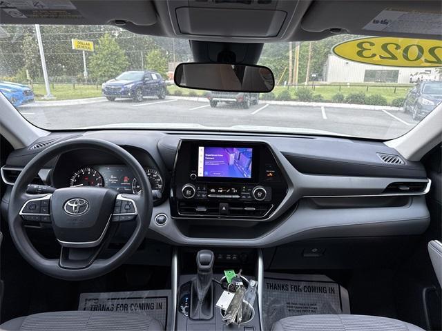 used 2023 Toyota Highlander car, priced at $29,500