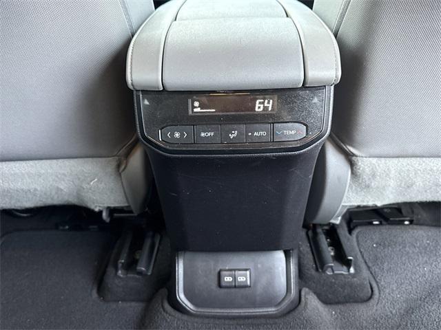 used 2023 Toyota Highlander car, priced at $29,500