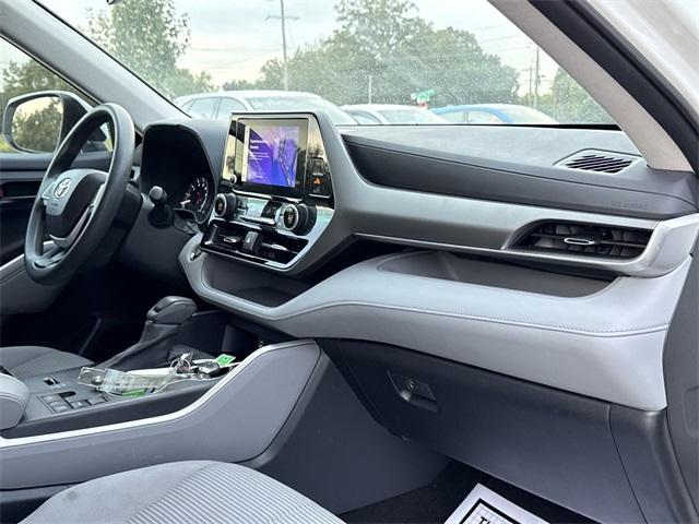 used 2023 Toyota Highlander car, priced at $29,500