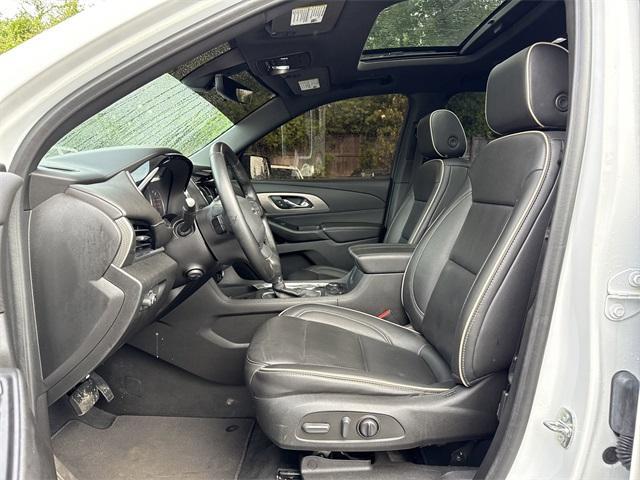 used 2023 Chevrolet Traverse car, priced at $30,750