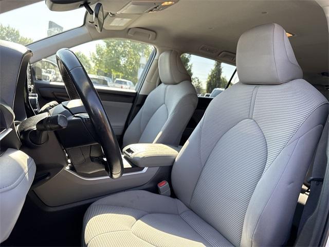 used 2021 Toyota Highlander car, priced at $24,250