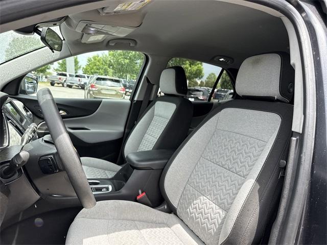 used 2022 Chevrolet Equinox car, priced at $18,000