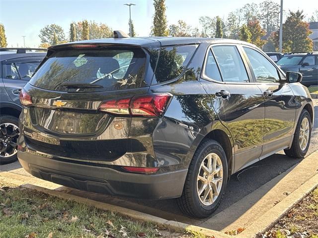 used 2022 Chevrolet Equinox car, priced at $17,500