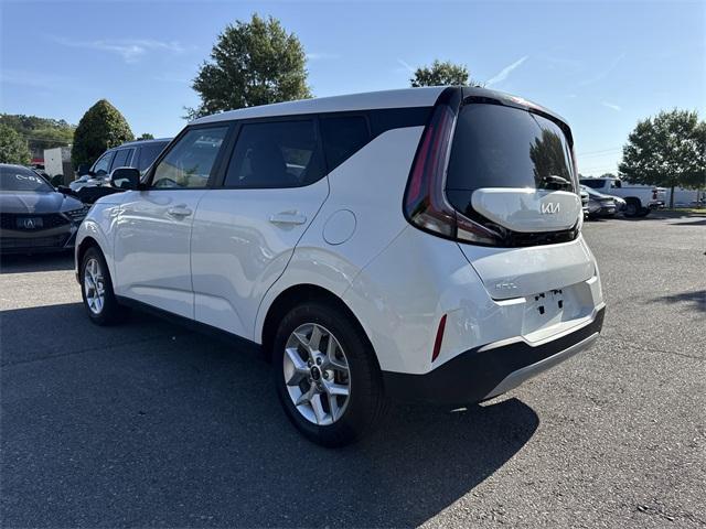 used 2023 Kia Soul car, priced at $16,000