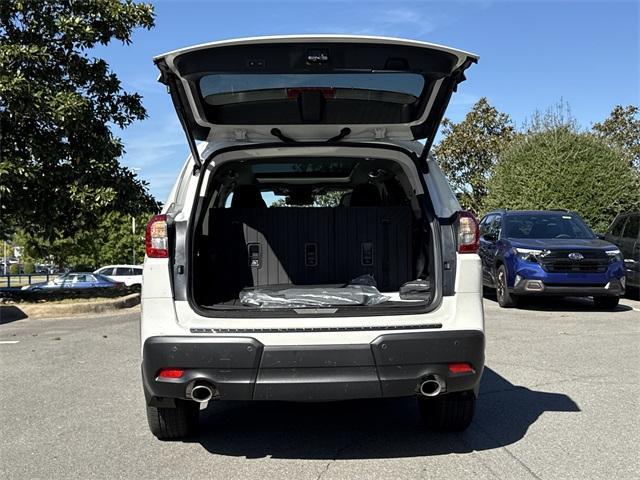 new 2025 Subaru Ascent car, priced at $51,045