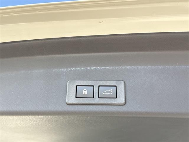 new 2025 Subaru Ascent car, priced at $51,045