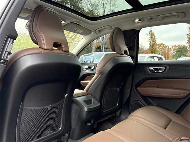 used 2019 Volvo XC60 car, priced at $23,250