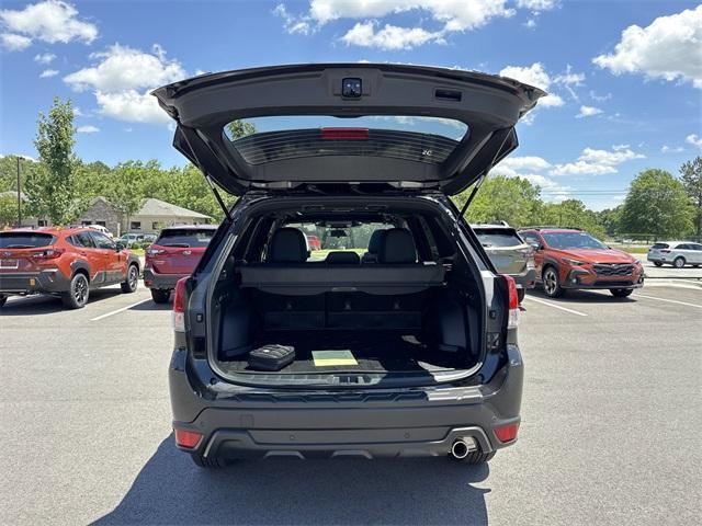 new 2025 Subaru Forester car, priced at $35,716