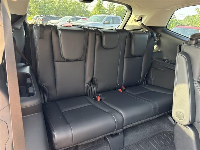new 2025 Subaru Ascent car, priced at $50,940