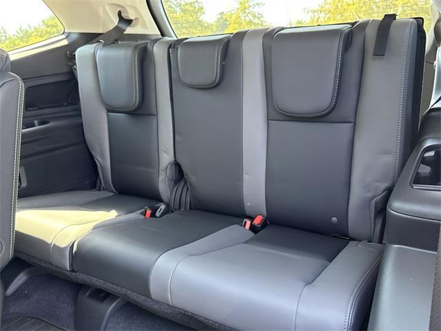 new 2025 Subaru Ascent car, priced at $43,157