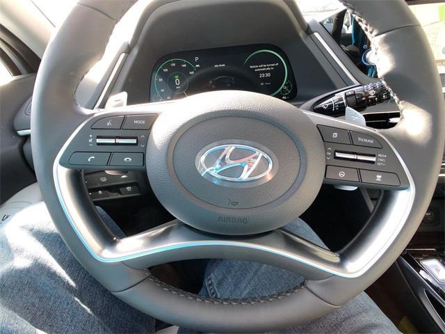 used 2023 Hyundai Sonata Hybrid car, priced at $27,604