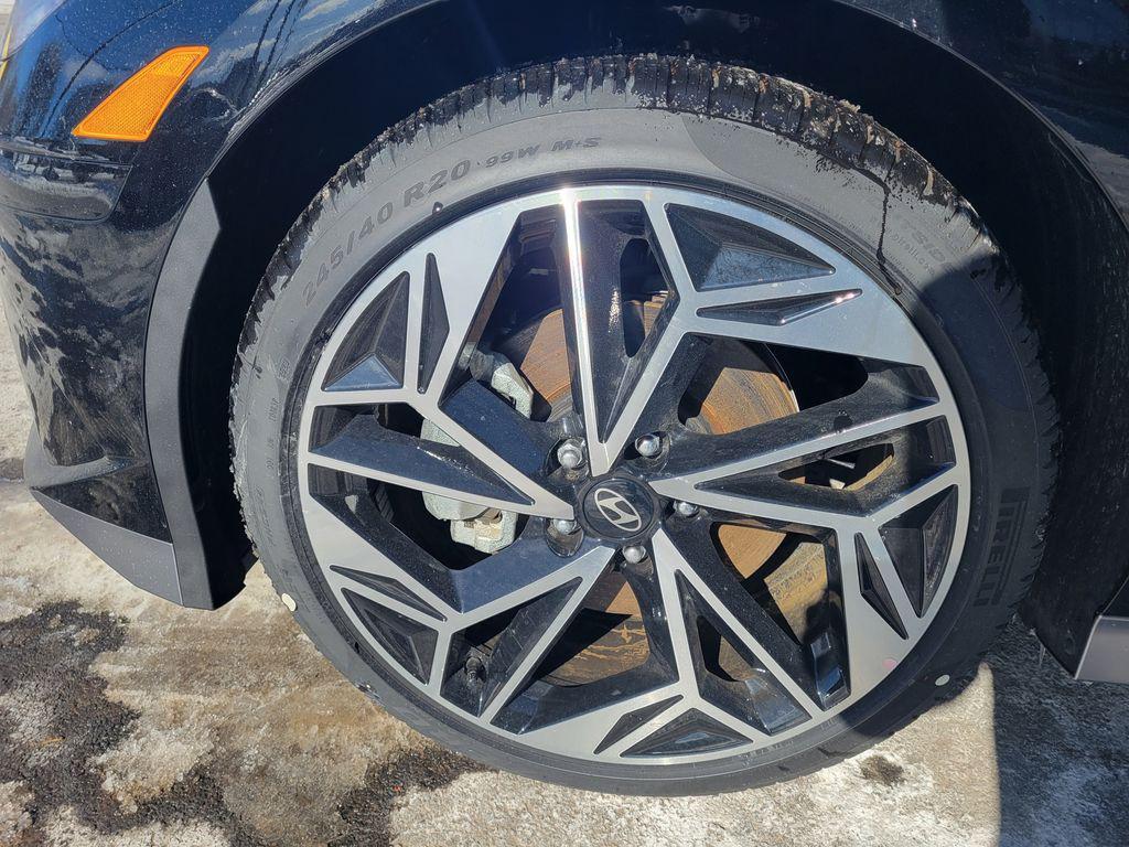 new 2024 Hyundai IONIQ 6 car, priced at $50,625