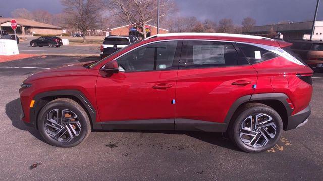 new 2025 Hyundai Tucson Hybrid car, priced at $43,580