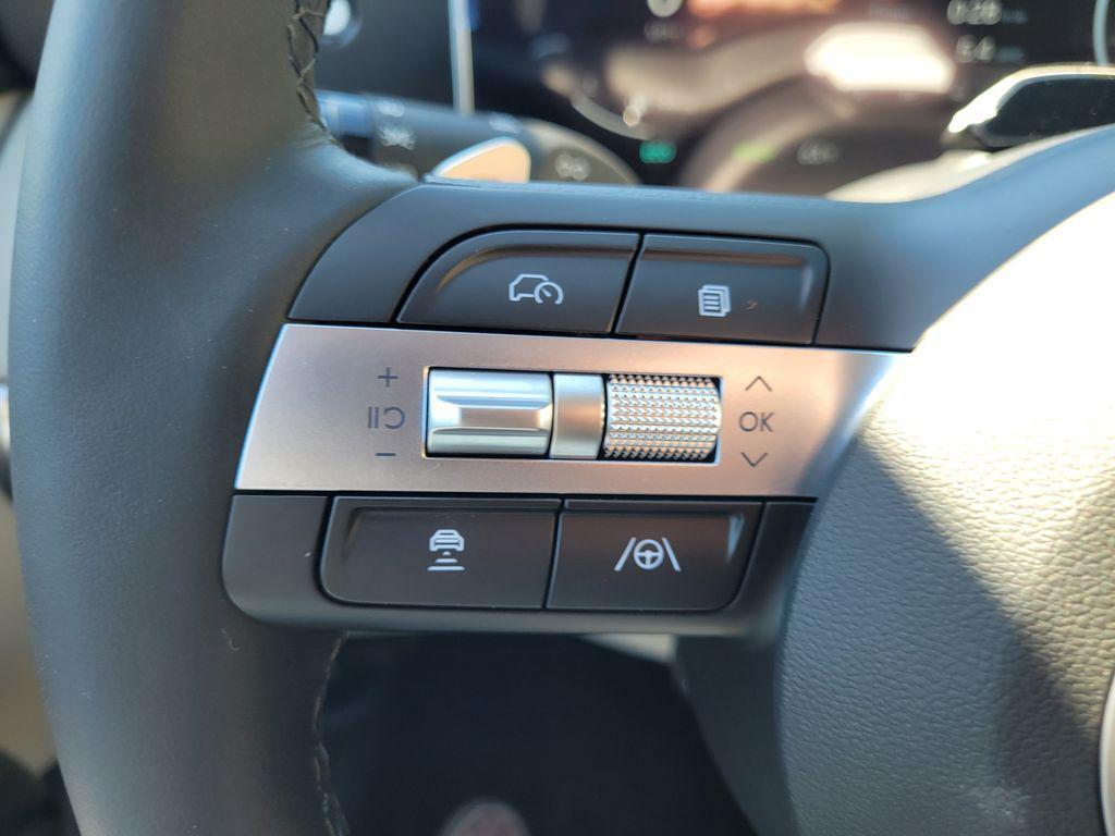 new 2025 Hyundai TUCSON Hybrid car, priced at $44,080