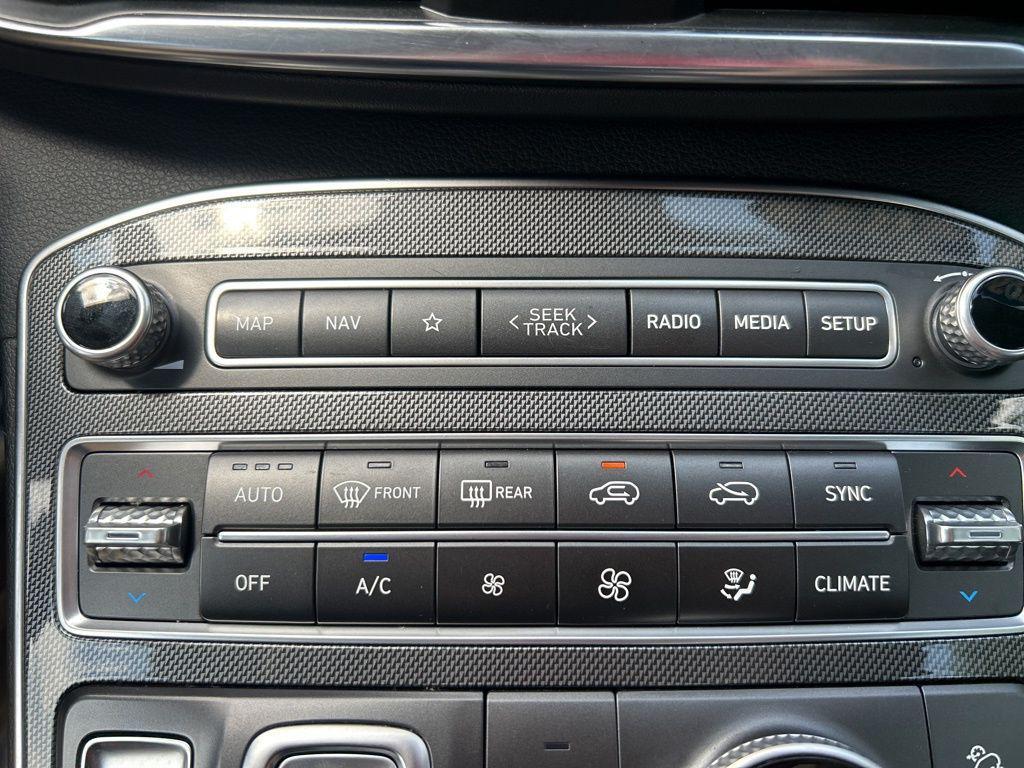used 2023 Hyundai Santa Fe car, priced at $20,000