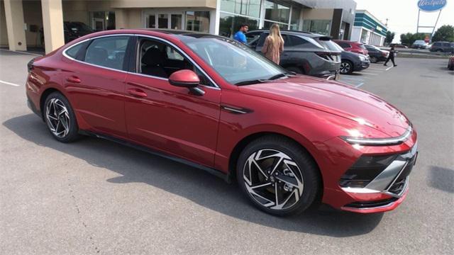 new 2024 Hyundai Sonata car, priced at $32,255