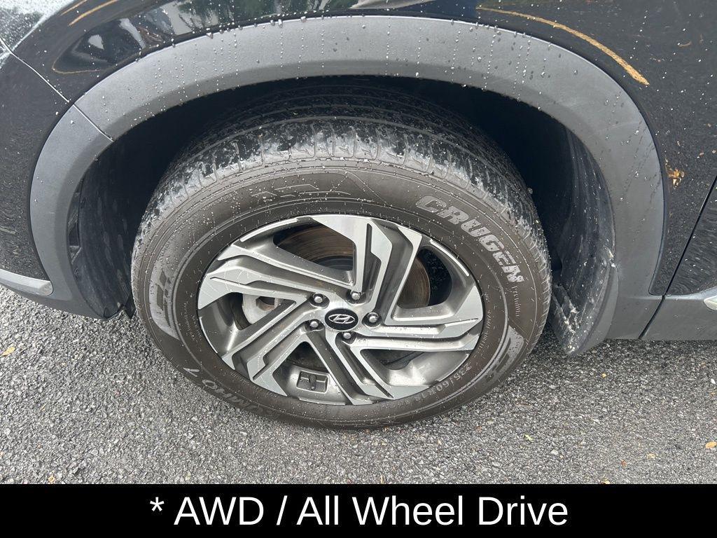 used 2023 Hyundai Santa Fe car, priced at $24,500