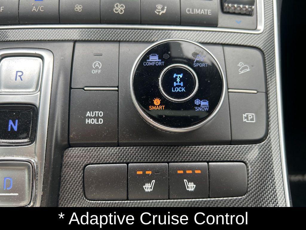 used 2023 Hyundai Santa Fe car, priced at $24,500