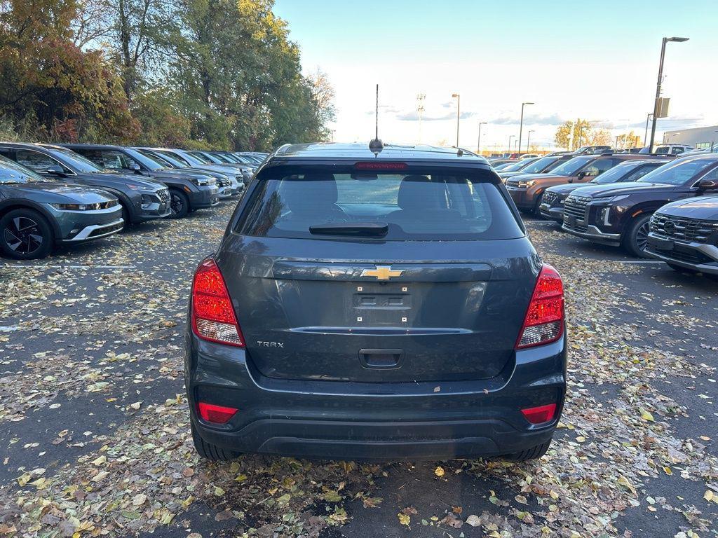 used 2021 Chevrolet Trax car, priced at $14,250